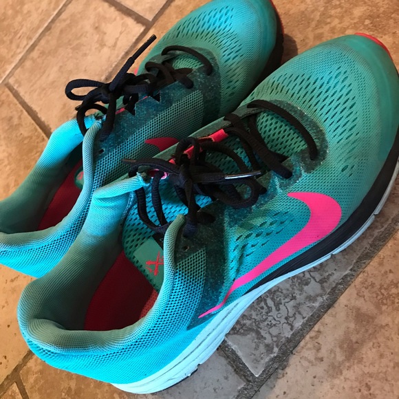 Nike Athletic Shoe - Picture 3 of 4